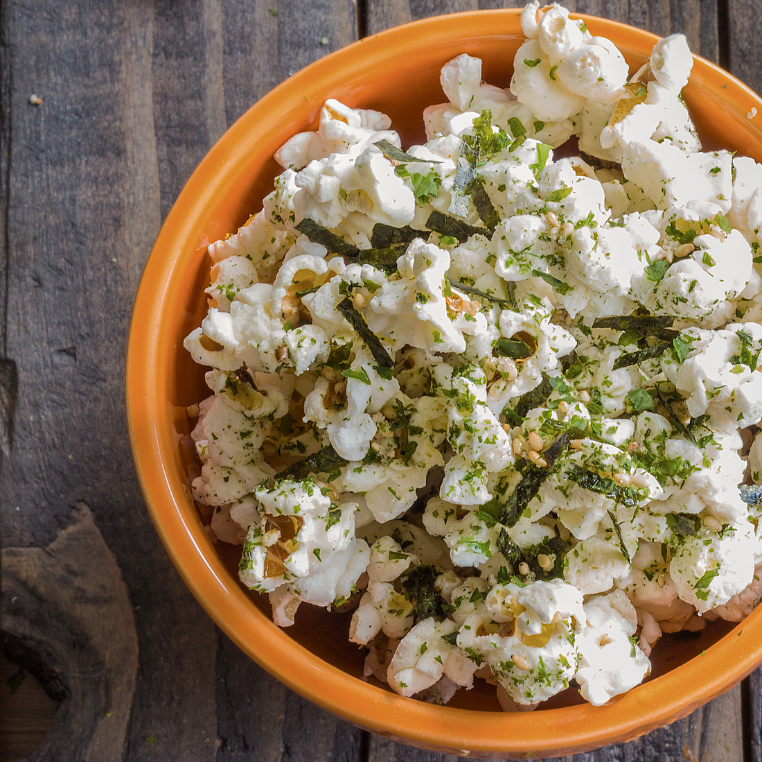 Popcorn seasoned with Saltverk Seaweed Salt